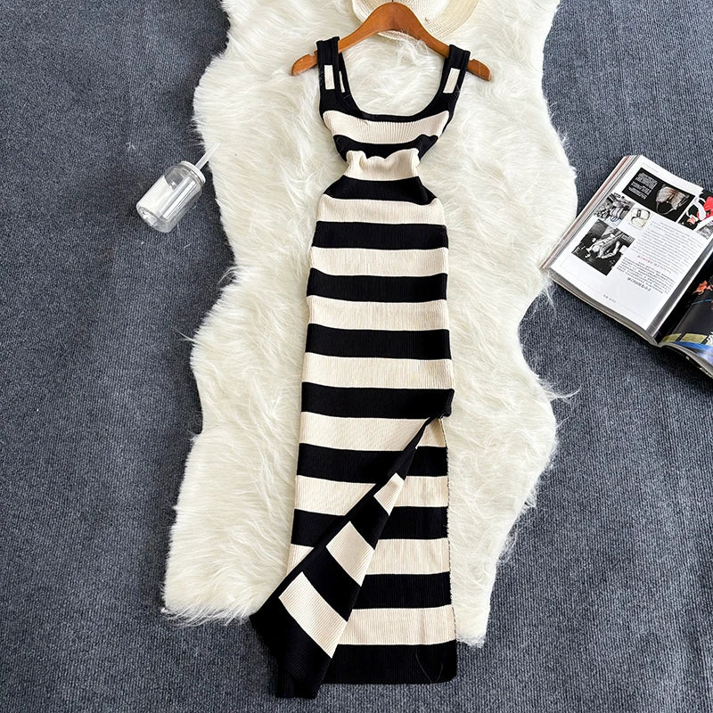 2024 gestreiftes Sommer-Kleid mit elastischem Schlitz, eng anliegend, sexy Strandurlaub, Sonnenkleid für Damen, lässiges, schlankes Bleistiftkleid, langes Maxikleid