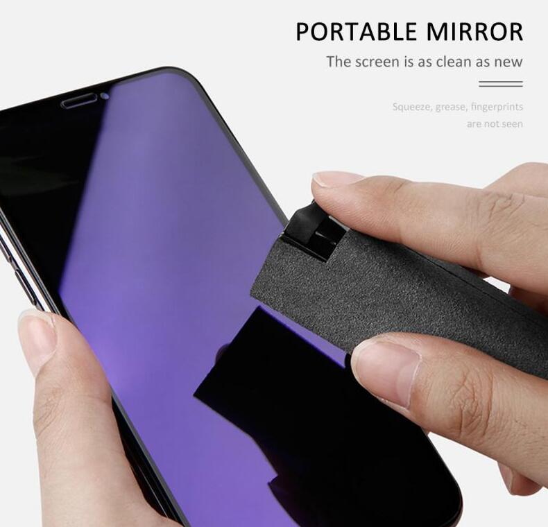 2-in-1 set for cleaning mobile phone and computer screens: microfiber cloth for dust removal