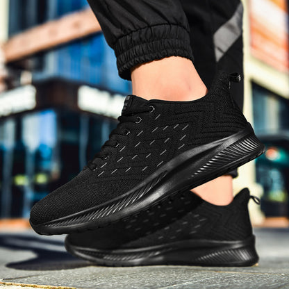 Sportliche, atmungsaktive, ultraleichte Freizeit-Laufschuhe aus gewebtem Material – ideal für kalte und klebrige Tage.