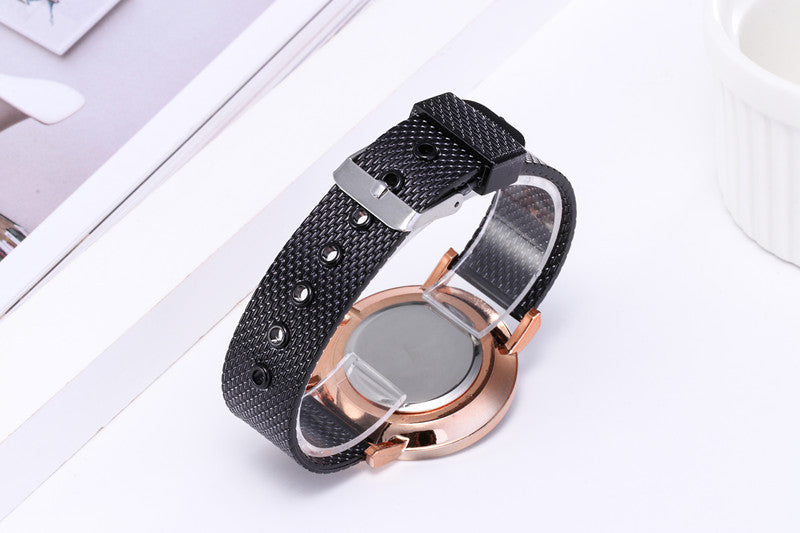 Fashionable Creative Quartz Digital Mesh Wristwatches