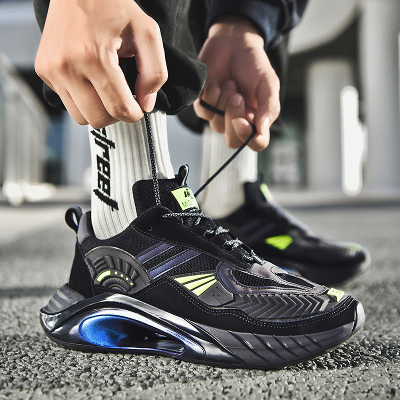 Flying Weave Sneaker