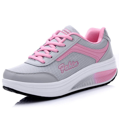 Zapatillas deportivas con cordones Tragekomfort