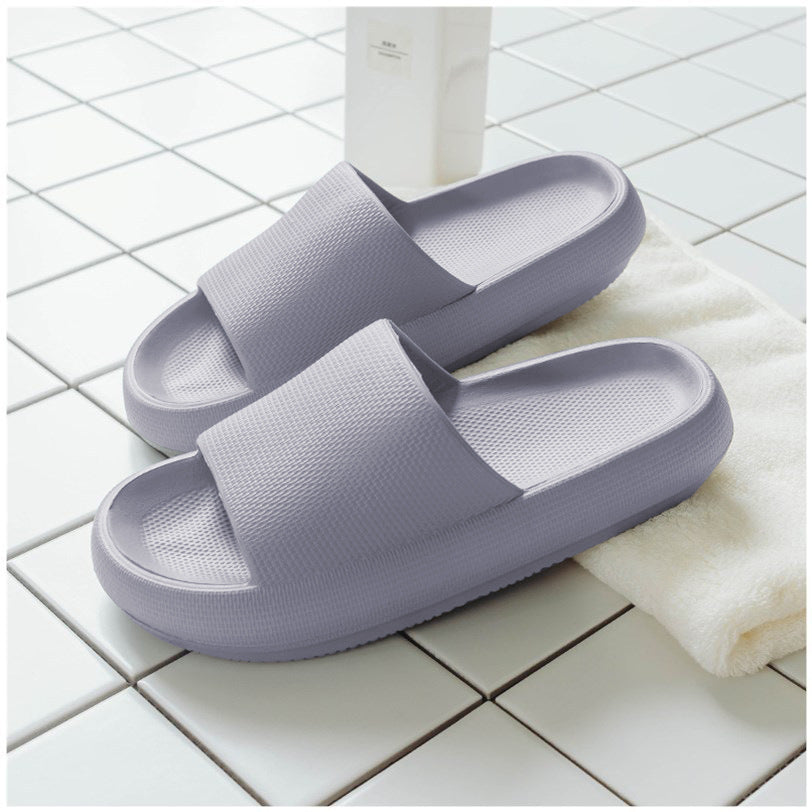 Soft slippers, comfortable to wear, unisex