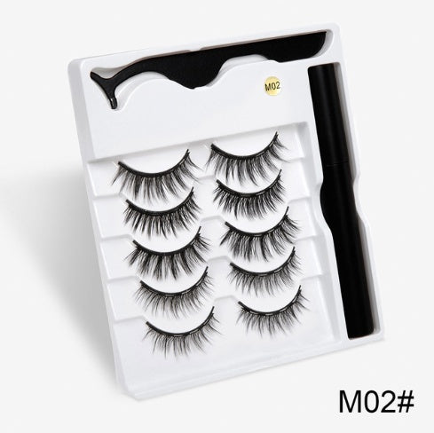 Ein unverzichtbares künstliches Wimpernverlängerungsset