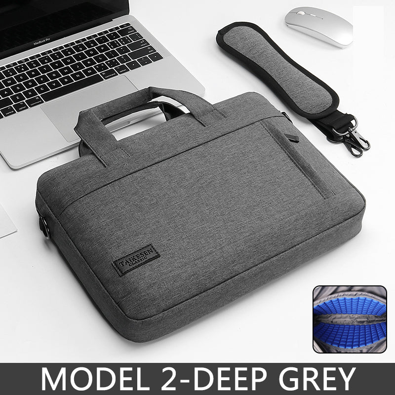 Laptop bag for 15.6-inch and 17-inch notebooks