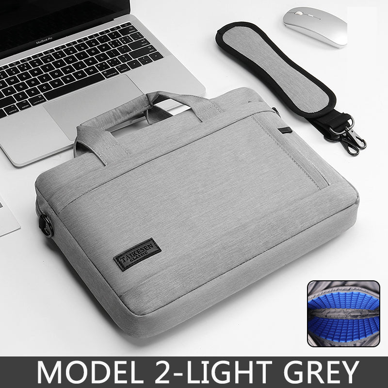 Laptop bag for 15.6-inch and 17-inch notebooks