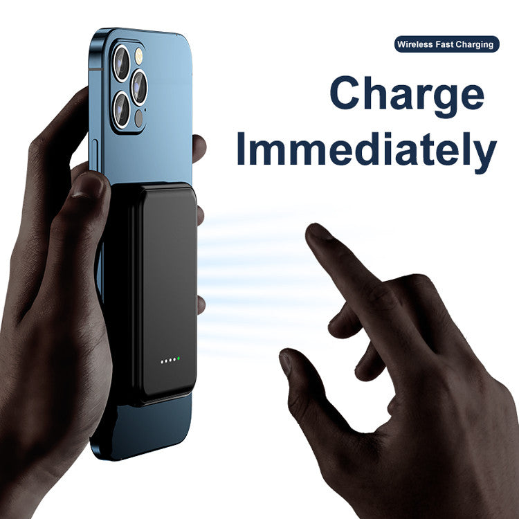 Mini magnetic power bank 5000mAh wireless