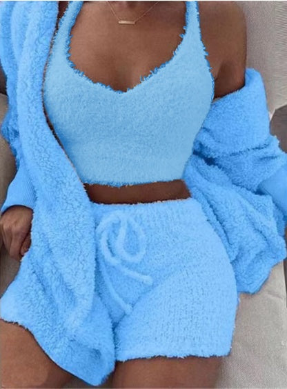 3-piece women's pajama set: long-sleeved crop top and shorts with drawstring