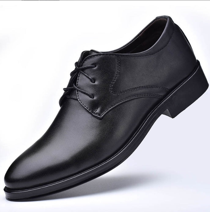 Atmungsaktive Spitz-Slip-On-Schuhe