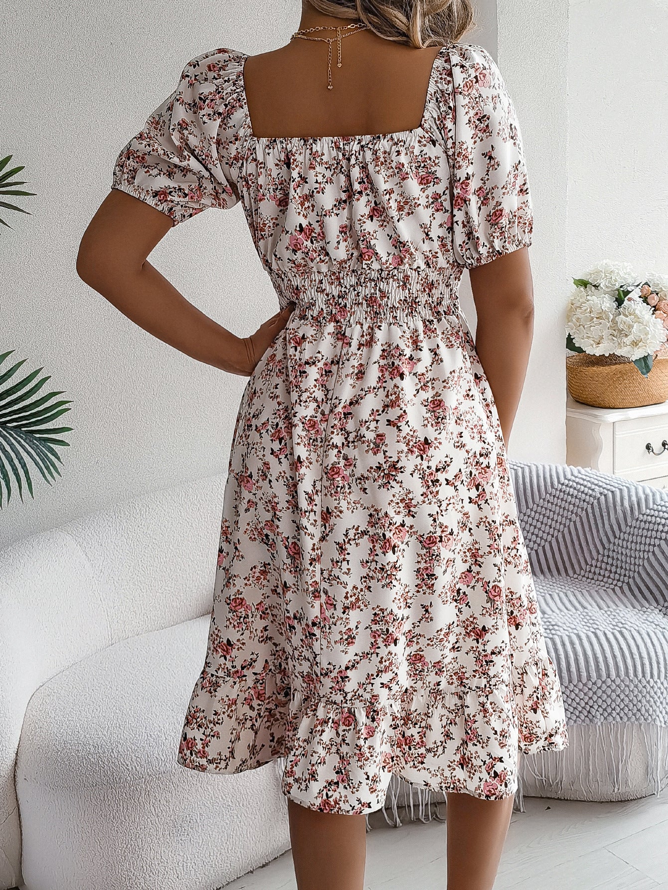 Floral pattern square collar ruffled dress