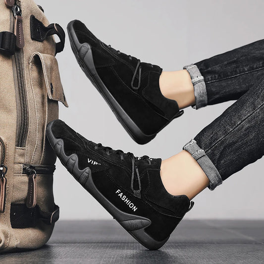 Herren-Outdoor-Sportschuhe Wanderschuhe Vier Jahreszeiten Neue rutschfeste Komfort-Arbeitsschuhe Modische Jugend-Freizeitschuhe Herren-Sneaker