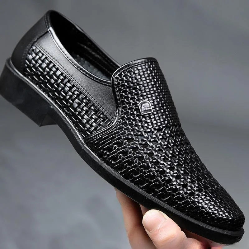 Sommer Herren Slipper Atmungsaktive Herren Lederschuhe Weiche Sohlen Männliche Freizeitschuhe Slip-on Oxford Schuhe Business Zapatos De Hombre