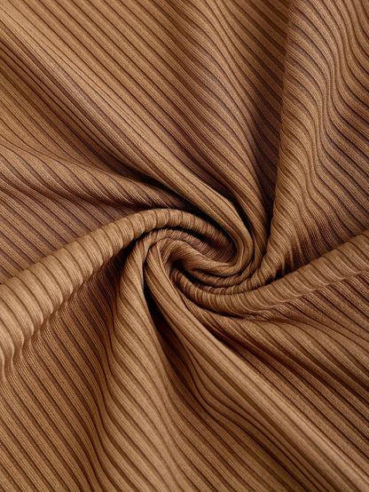 Frühling und Sommer Europa und Amerika Strickkleid einfach ärmellos Hosenträgerkleid mit freiem Rücken und sexy langem Rock mit Nacken.