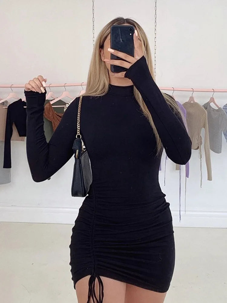 Damen Langarm Ruched Bodycon Kleid Rollkragen Bandage Minikleider Herbst Schwarz Enges Stretch-Partykleid