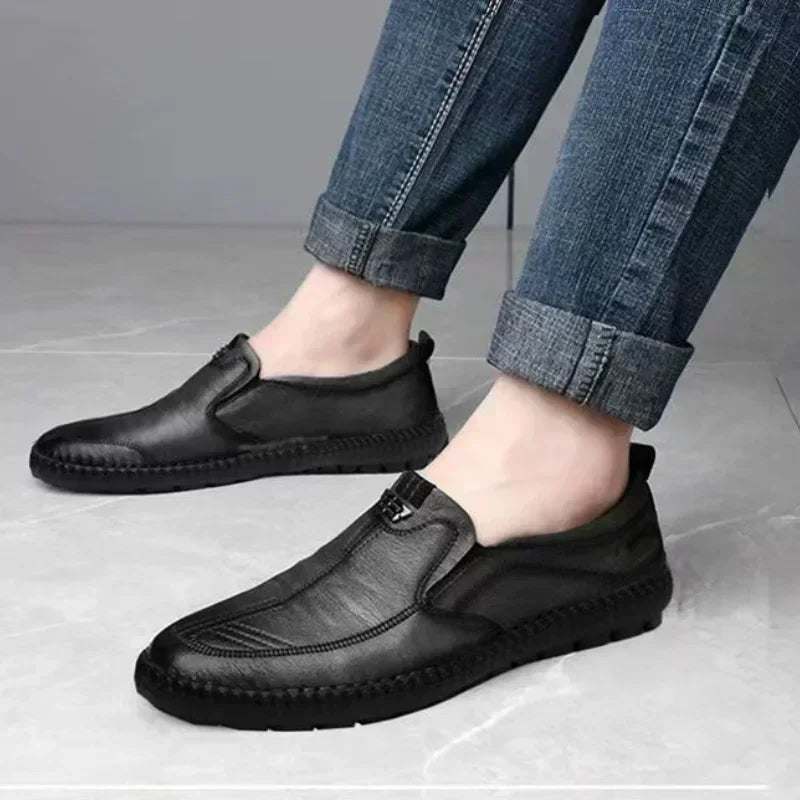 Mens Casual Shoes Slip-on Shoes Leather Shoe Wear-resistant Men Flat Shoes Comfortable Driving Shoe Office Loafers Tenis Hombre