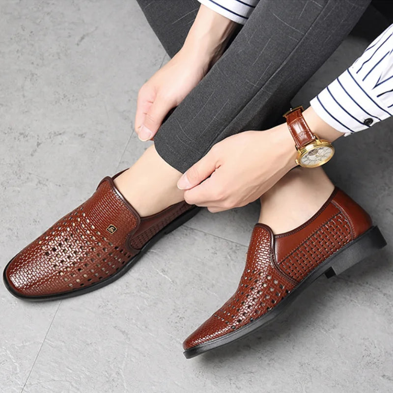 Sommer Herren Slipper Atmungsaktive Herren Lederschuhe Weiche Sohlen Männliche Freizeitschuhe Slip-on Oxford Schuhe Business Zapatos De Hombre