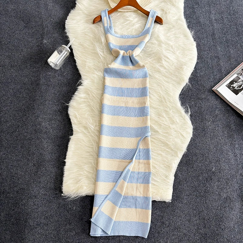 2024 gestreiftes Sommer-Kleid mit elastischem Schlitz, eng anliegend, sexy Strandurlaub, Sonnenkleid für Damen, lässiges, schlankes Bleistiftkleid, langes Maxikleid