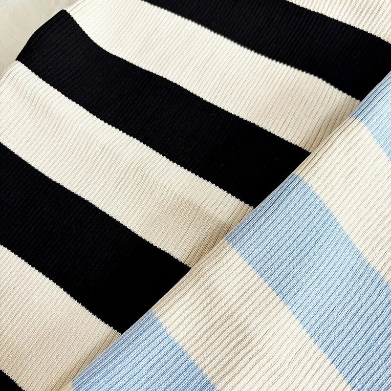 2024 gestreiftes Sommer-Kleid mit elastischem Schlitz, eng anliegend, sexy Strandurlaub, Sonnenkleid für Damen, lässiges, schlankes Bleistiftkleid, langes Maxikleid