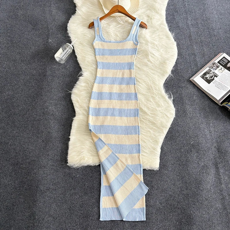 2024 gestreiftes Sommer-Kleid mit elastischem Schlitz, eng anliegend, sexy Strandurlaub, Sonnenkleid für Damen, lässiges, schlankes Bleistiftkleid, langes Maxikleid