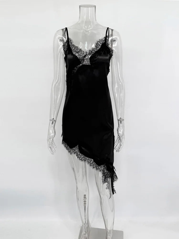 Tossy Sexy Lace Halter Dresses Female Backless Patchwork V-Neck Summer 2025 New Slim Party Dress Women Spaghetti Bodycon Dress