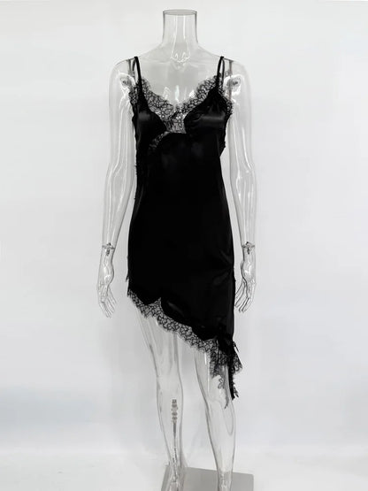 Tossy Sexy Lace Halter Dresses Female Backless Patchwork V-Neck Summer 2025 New Slim Party Dress Women Spaghetti Bodycon Dress