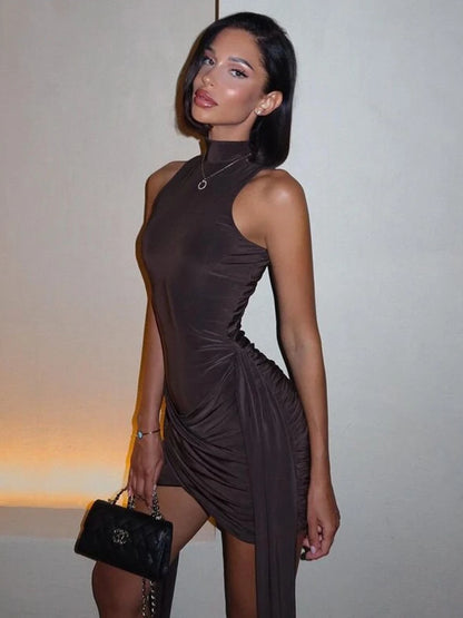 Mozision Rollkragenärmelloses Sexy Minikleid Für Frauen Mode Unregelmäßiges Gerafftes Tankkleid Femme Elegantes Club Partykleid