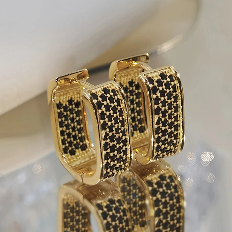 Huitan Korean Fashion Paved CZ Hoop Earrings for Women Metal Silver Color/Gold Color Simple Versatile Girls Earrings Hot Jewelry