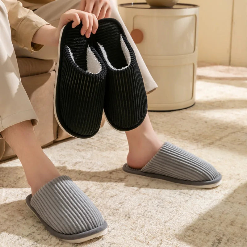 Winter Warme Plüsch Herren Hausschuhe Rutschfeste Weiche Schuhe Bequeme Flache Ferse Indoor Schlafzimmer Paar Hausschuhe für Zuhause im Herbst