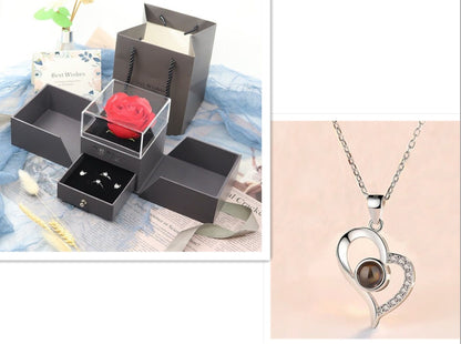 Geschenkbox Metallrose Halskette Schmuckset