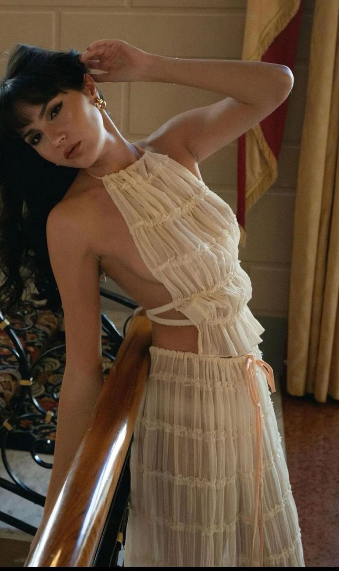 Zweiteilig Rückenfrei Crop Top Neckholder Langer Faltenrock Set