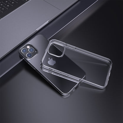 Transparent phone case made of high-purity TPU