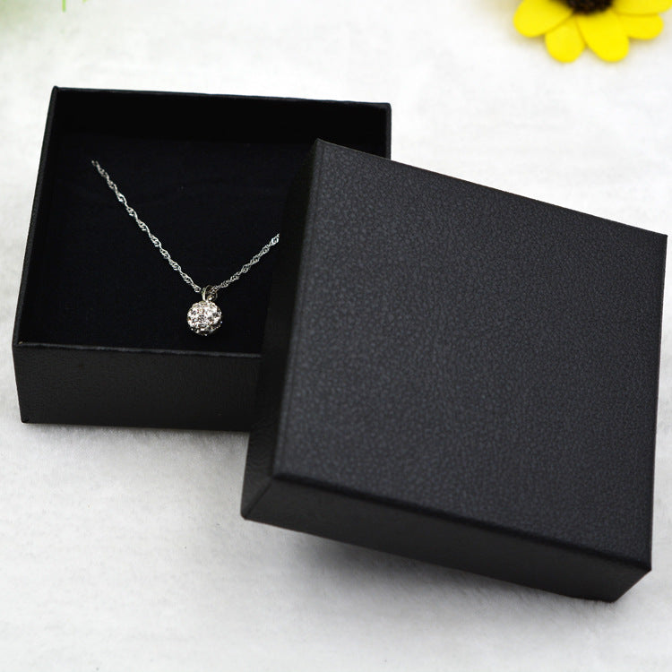 Trendiger Diamantring